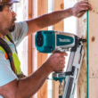 Makita AN924 3-1/2 in. 21° Pneumatic Full Round Head Framing Nailer Makita AN924 3-1/2 in. 21° Pneumatic Full Round Head Framing Nailer