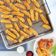 Nordic Ware Extra Large Oven Crisping Baking Tray, with Rack, 21 (l) x 15 (w) x 2 (h) inches Nordic Ware Extra Large Oven Crisping Baking Tray, with Rack, 21 (l) x 15 (w) x 2 (h) inches