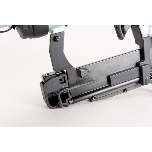 Metabo HPT NP50AM 23-Gauge Pneumatic Finish Nail Gun (Nailer) Metabo HPT NP50AM 23-Gauge Pneumatic Finish Nail Gun (Nailer) - Image 7