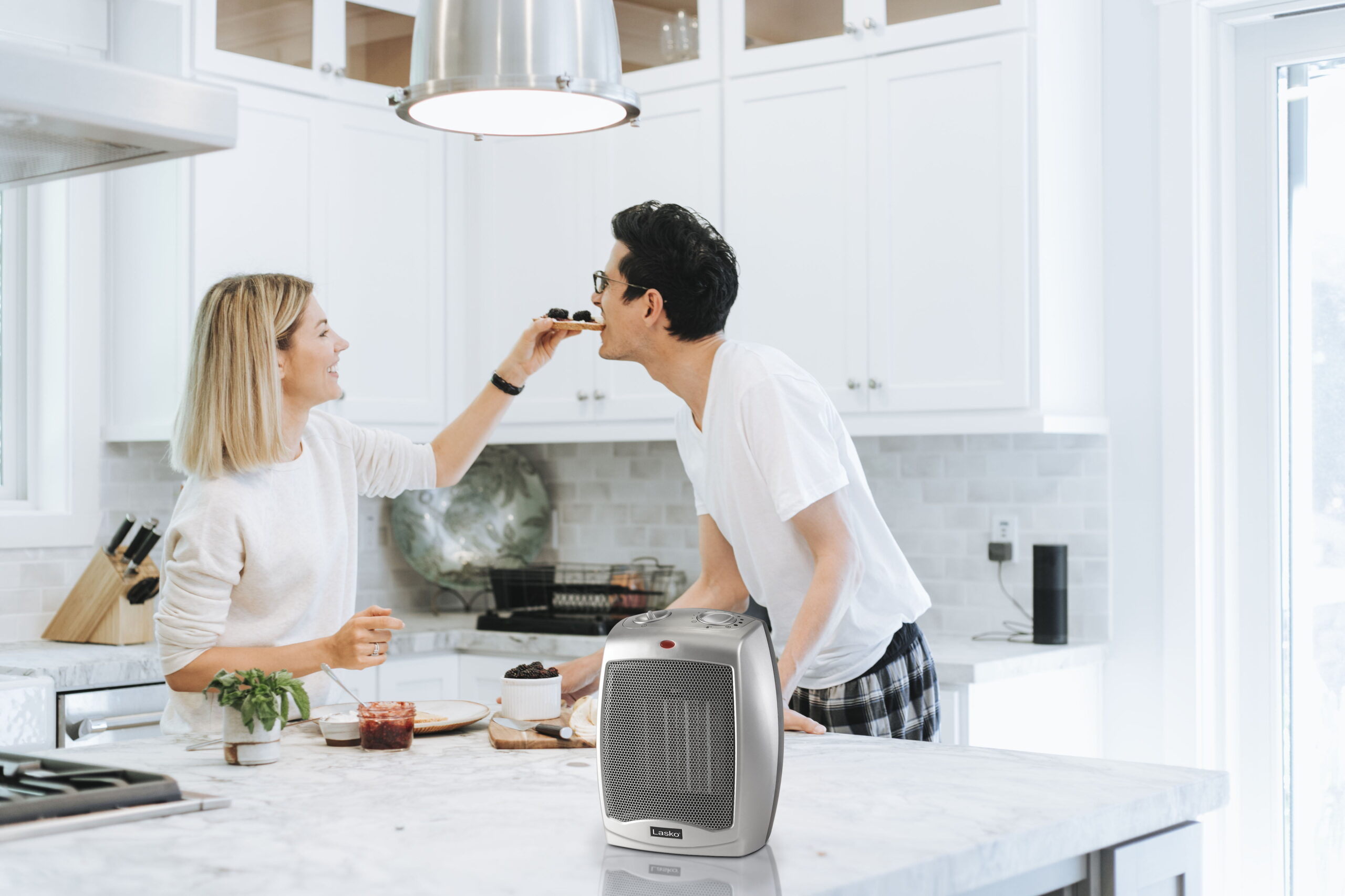 Lasko 1500W Electric Ceramic Space Heater with Adjustable Thermostat, 754200, Silver Lasko 1500W Electric Ceramic Space Heater with Adjustable Thermostat, 754200, Silver - Image 8