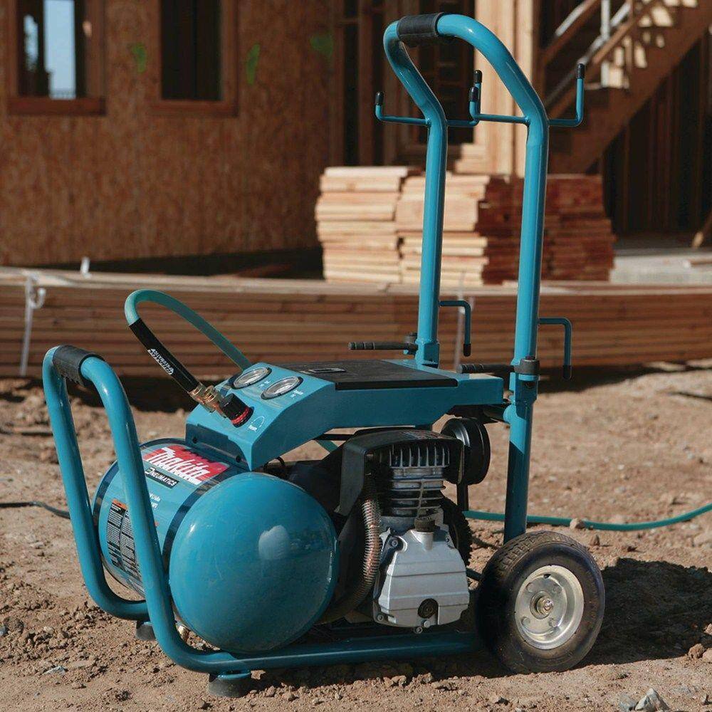 Makita MAC5200 5.2 Gal. 3.0 HP Electric Single Tank Air Compressor Makita MAC5200 5.2 Gal. 3.0 HP Electric Single Tank Air Compressor - Image 12