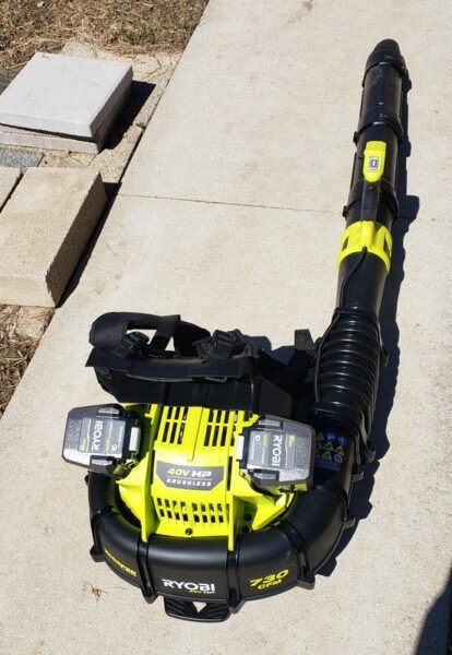 RYOBI RY404170 40V HP Brushless Whisper Series 165 MPH 730 CFM Cordless Battery Backpack Blower with (2) 6.0 Ah Batteries and Charger