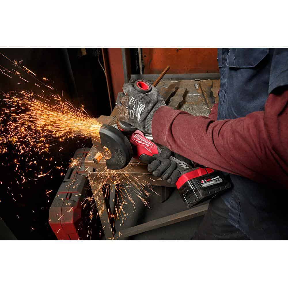 Milwaukee 2880-20-48-11-1850 M18 FUEL 18V Lithium-Ion Brushless Cordless 4-1/2 in. ./5 in. Grinder with Paddle Switch with (1) 5.0 Ah Battery Milwaukee 2880-20-48-11-1850 M18 FUEL 18V Lithium-Ion Brushless Cordless 4-1/2 in. ./5 in. Grinder with Paddle Switch with (1) 5.0 Ah Battery - Image 6