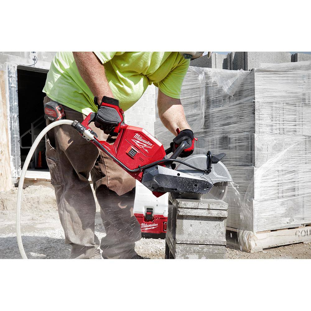 Milwaukee 2786-20 M18 FUEL ONE-KEY 18V Lithium-Ion Brushless Cordless 9 in. Cut Off Saw (Tool-Only) Milwaukee 2786-20 M18 FUEL ONE-KEY 18V Lithium-Ion Brushless Cordless 9 in. Cut Off Saw (Tool-Only) - Image 5