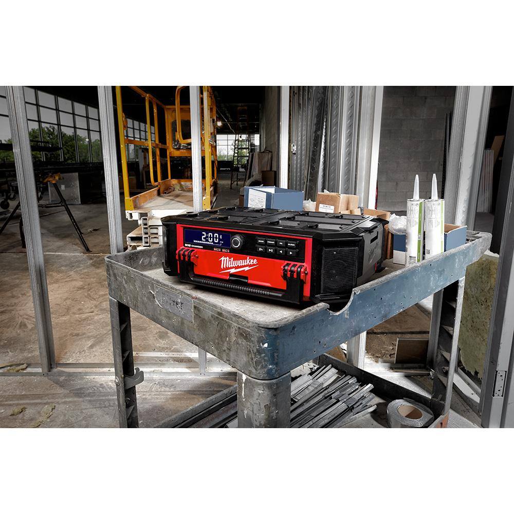 Milwaukee 2950-20 M18 Lithium-Ion Cordless PACKOUT Radio/Speaker with Built-In Charger Milwaukee 2950-20 M18 Lithium-Ion Cordless PACKOUT Radio/Speaker with Built-In Charger - Image 9