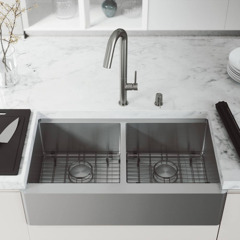 VIGO 1004812066 Oxford 36" Double Bowl Workstation Undermount Stainless Steel Farmhouse Sink with Ledge and Accessories VIGO 1004812066 Oxford 36" Double Bowl Workstation Undermount Stainless Steel Farmhouse Sink with Ledge and Accessories - Image 2