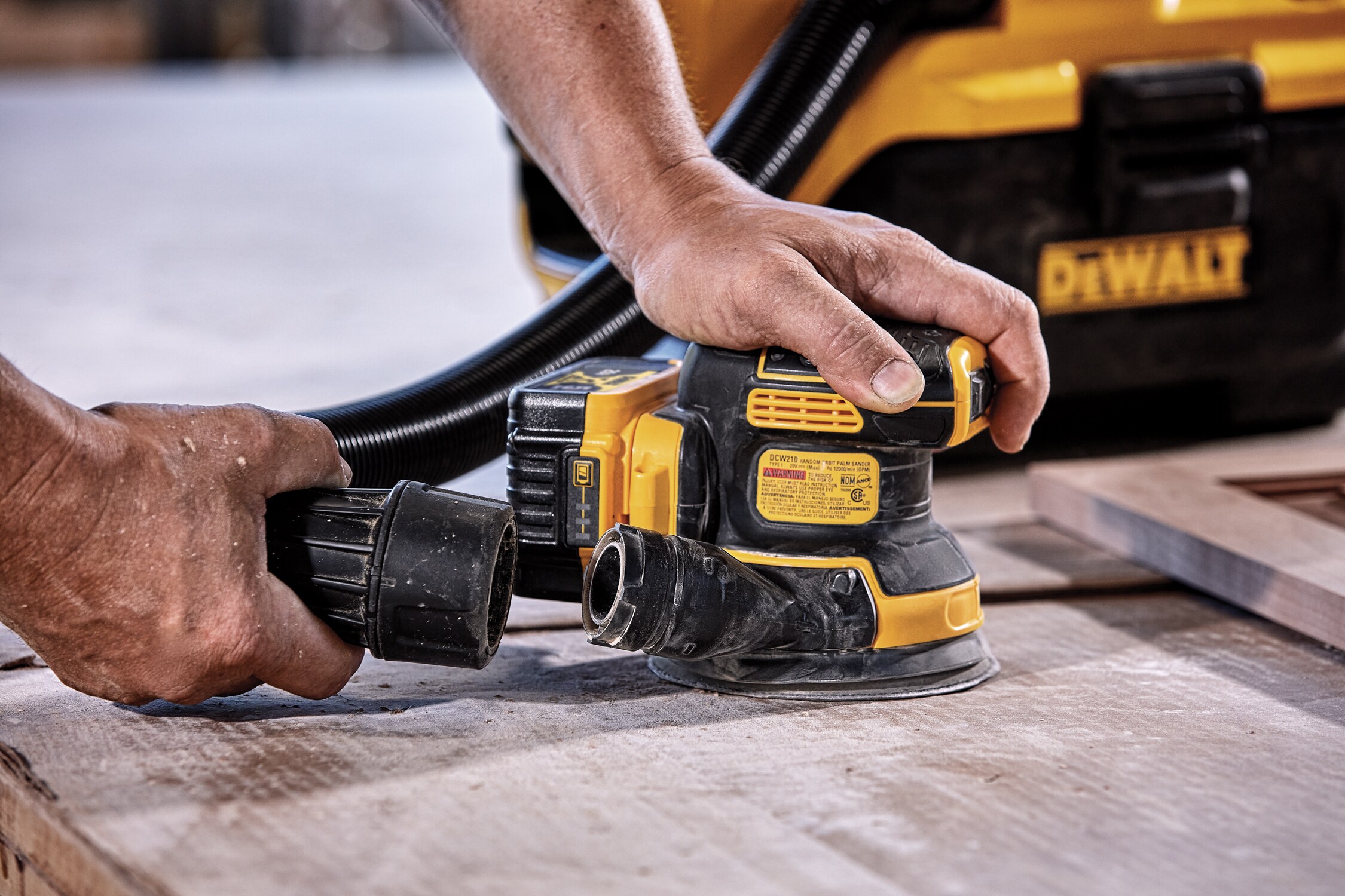 DEWALT 20-Volt-Amp Brushless Cordless Variable Speed Random Orbital Sander with Dust Management (Battery Included) DEWALT 20-Volt-Amp Brushless Cordless Variable Speed Random Orbital Sander with Dust Management (Battery Included) - Image 9