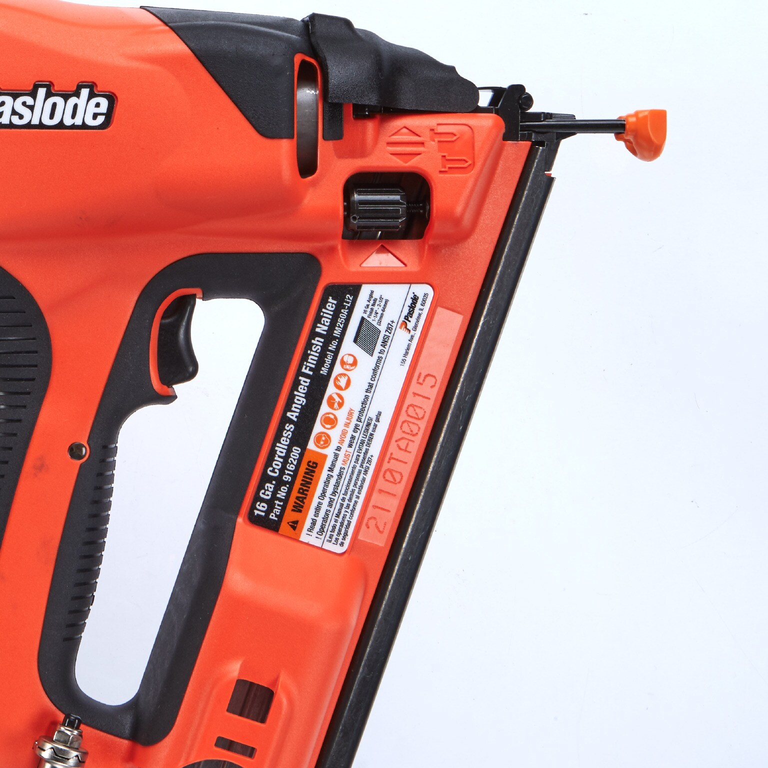 Paslode Angled 2.5-in 16-Gauge Cordless Finish Nailer (Battery & Charger Included) Paslode Angled 2.5-in 16-Gauge Cordless Finish Nailer (Battery & Charger Included) - Image 5