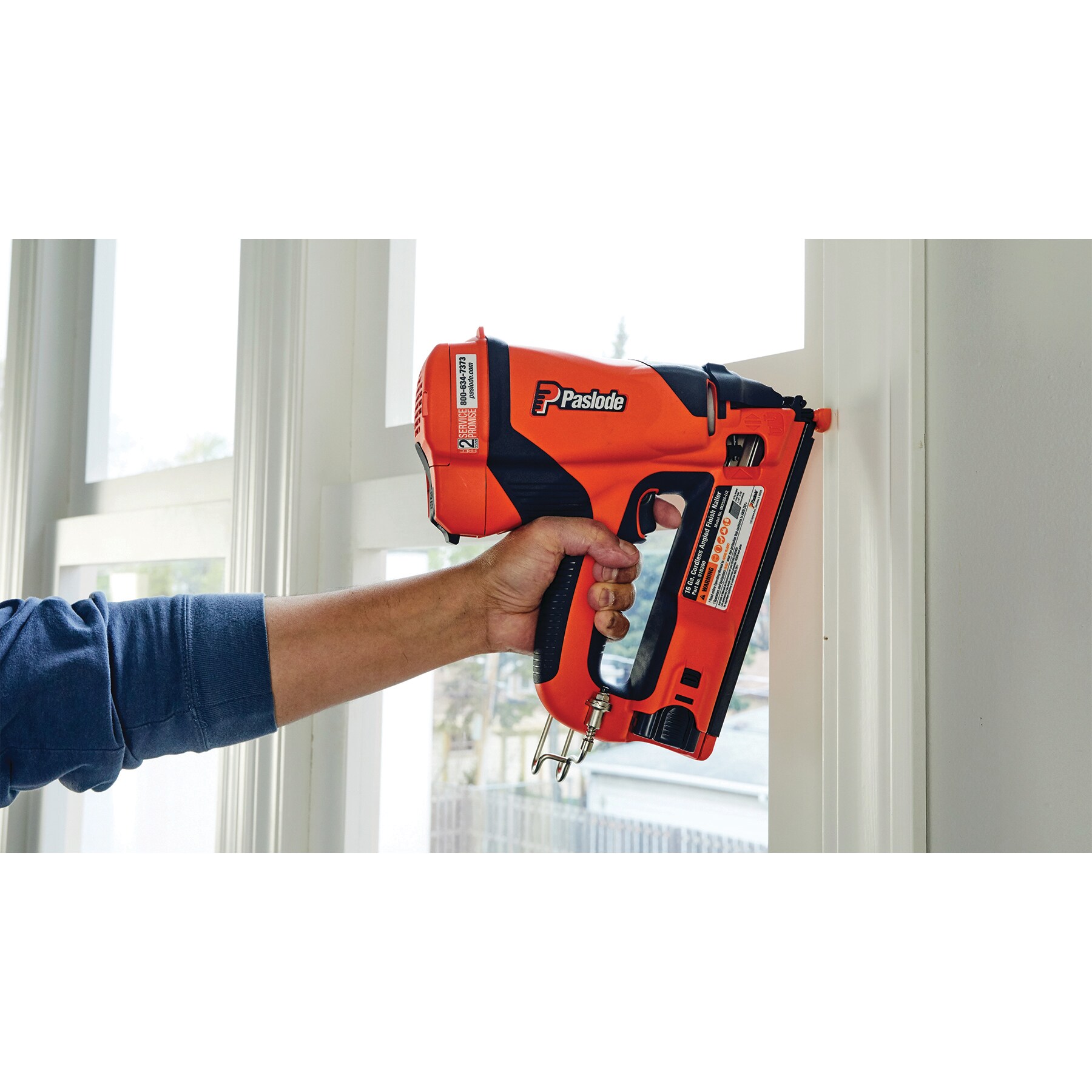 Paslode Angled 2.5-in 16-Gauge Cordless Finish Nailer (Battery & Charger Included) Paslode Angled 2.5-in 16-Gauge Cordless Finish Nailer (Battery & Charger Included) - Image 10