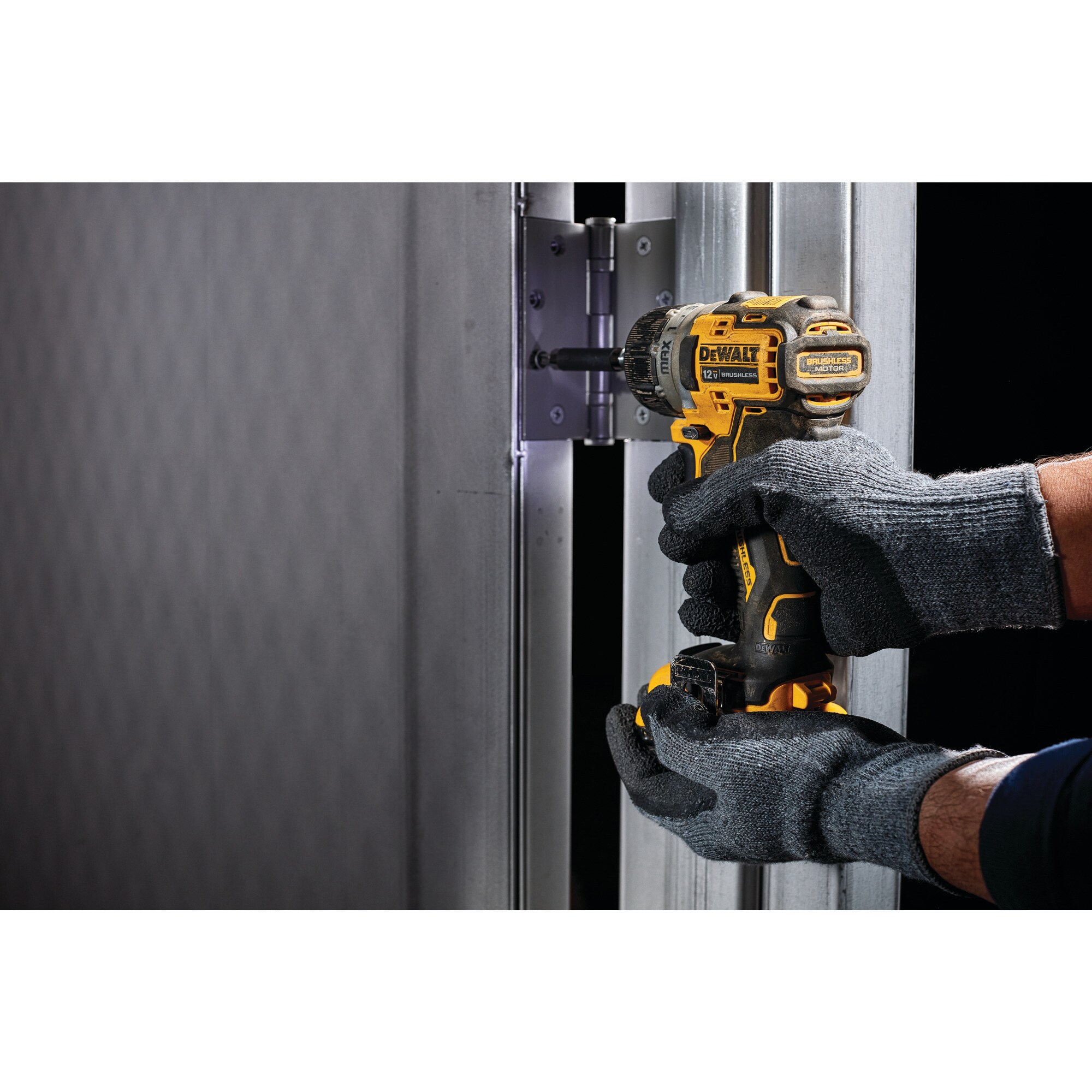 DEWALT XTREME 12-Volt Max Brushless 1/4-in Cordless Screwdriver (2-Batteries Included and Charger Included) DEWALT XTREME 12-Volt Max Brushless 1/4-in Cordless Screwdriver (2-Batteries Included and Charger Included) - Image 13