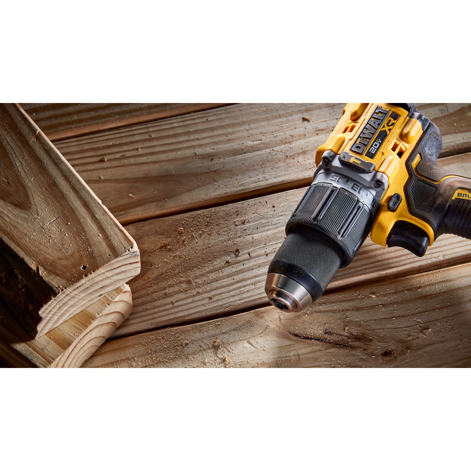 DEWALT 20V MAX XR Brushless Cordless 1/2-in Hammer Drill/Driver Kit DEWALT 20V MAX XR Brushless Cordless 1/2-in Hammer Drill/Driver Kit - Image 16