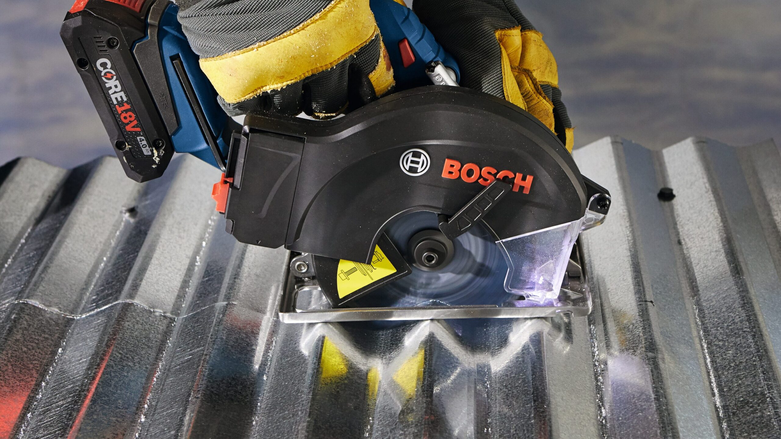 Bosch 5-3/8-in Cordless Circular Saw (Tool Only) Bosch 5-3/8-in Cordless Circular Saw (Tool Only) - Image 10