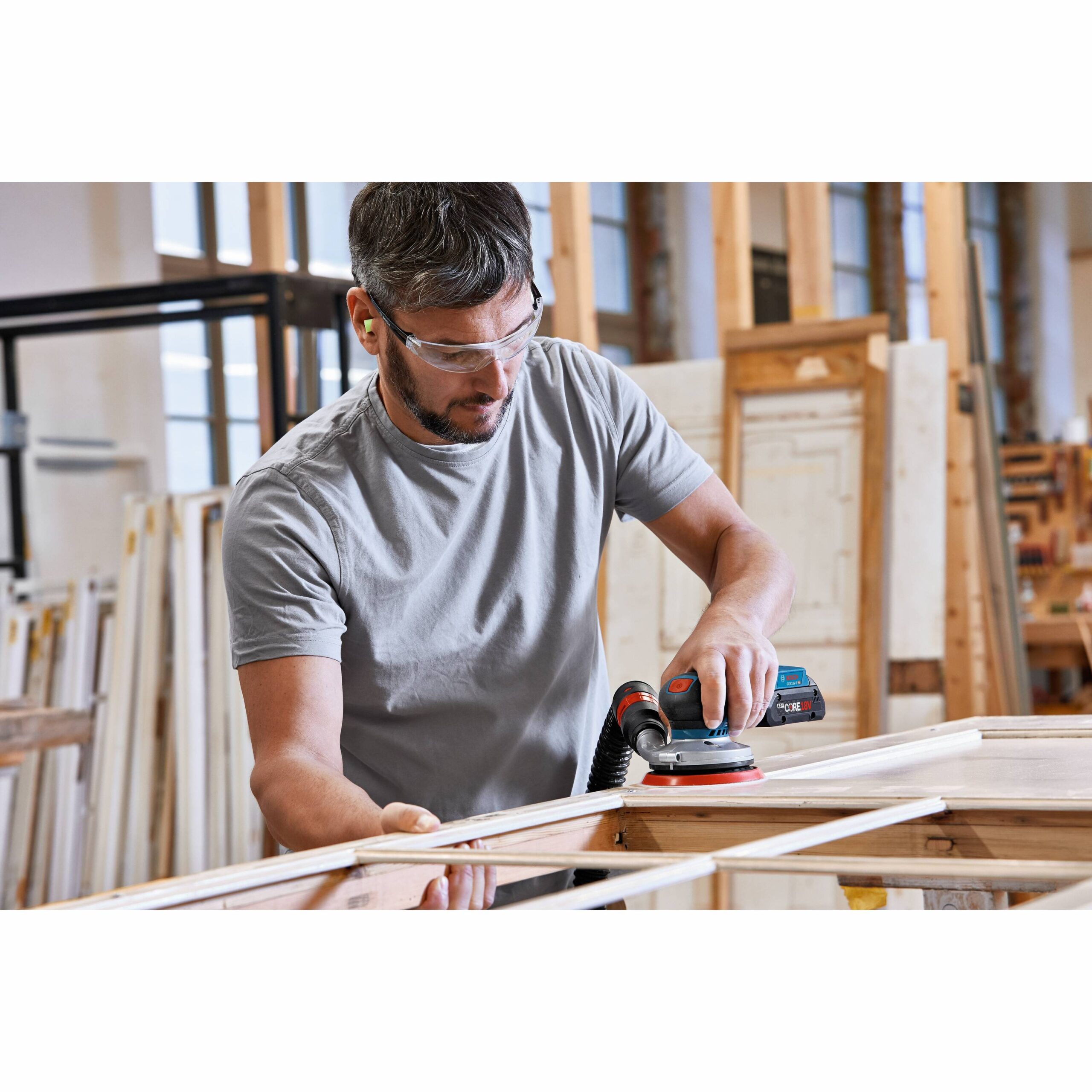 Bosch 18-Volt 4-Amp Brushless Cordless Orbital Sander with Dust Management (Battery Included) Bosch 18-Volt 4-Amp Brushless Cordless Orbital Sander with Dust Management (Battery Included) - Image 14