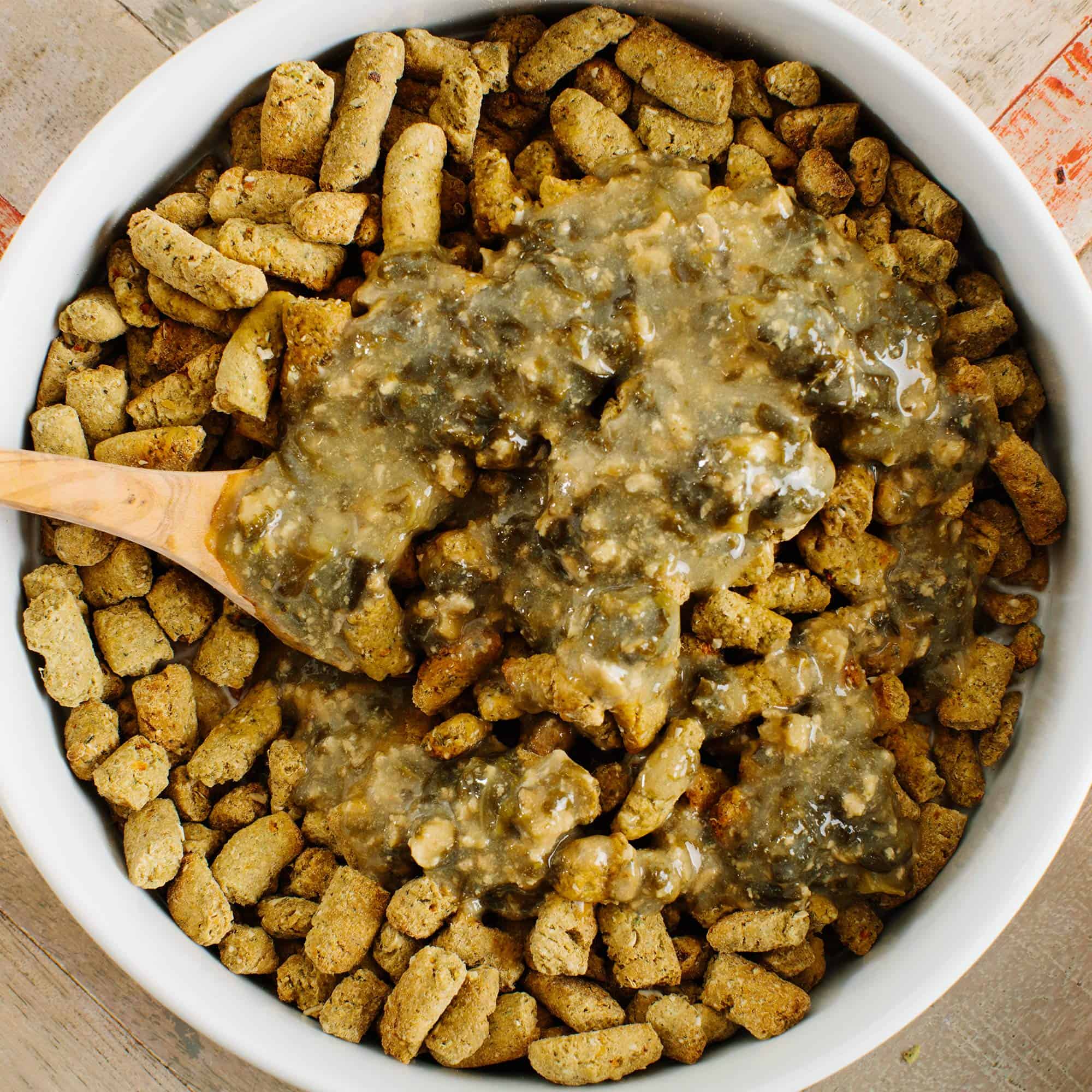 The Honest Kitchen Superfood POUR OVERS Chicken Stew with Veggies Wet Dog Food Topper The Honest Kitchen Superfood POUR OVERS Chicken Stew with Veggies Wet Dog Food Topper - Image 3