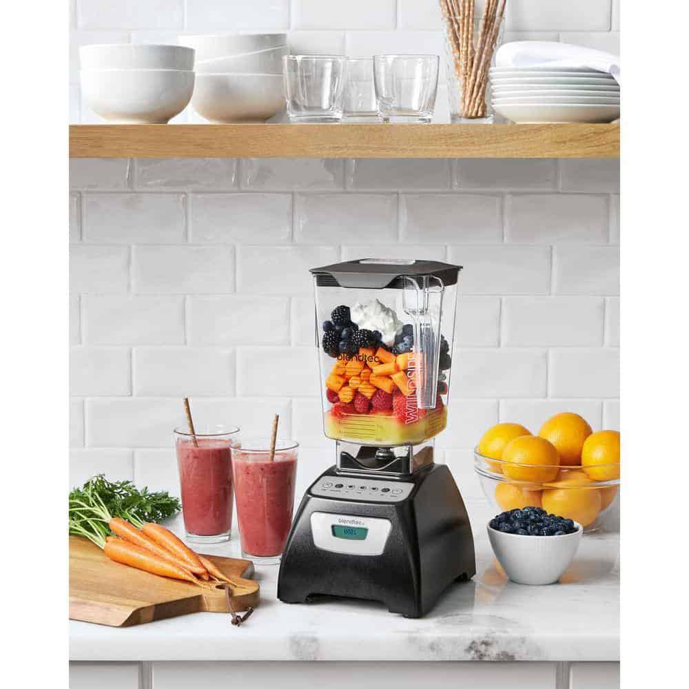 Blendtec Classic 570 90 oz. 3-Speed, Pulse and 2-programmed buttons Black Blender Blendtec Classic 570 90 oz. 3-Speed, Pulse and 2-programmed buttons Black Blender - Image 6