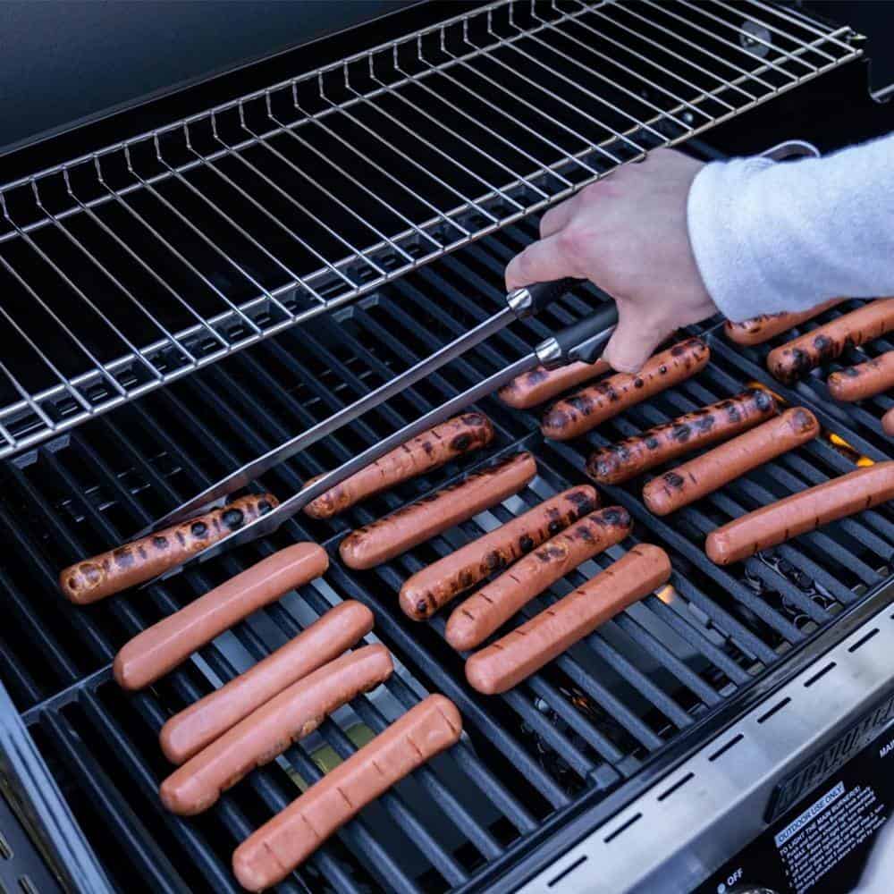 Monument Grills 42538B 4-Burner Propane Gas Grill in Black with ClearView Lid, LED Controls, Side Burner and USB Light Monument Grills 42538B 4-Burner Propane Gas Grill in Black with ClearView Lid, LED Controls, Side Burner and USB Light - Image 4