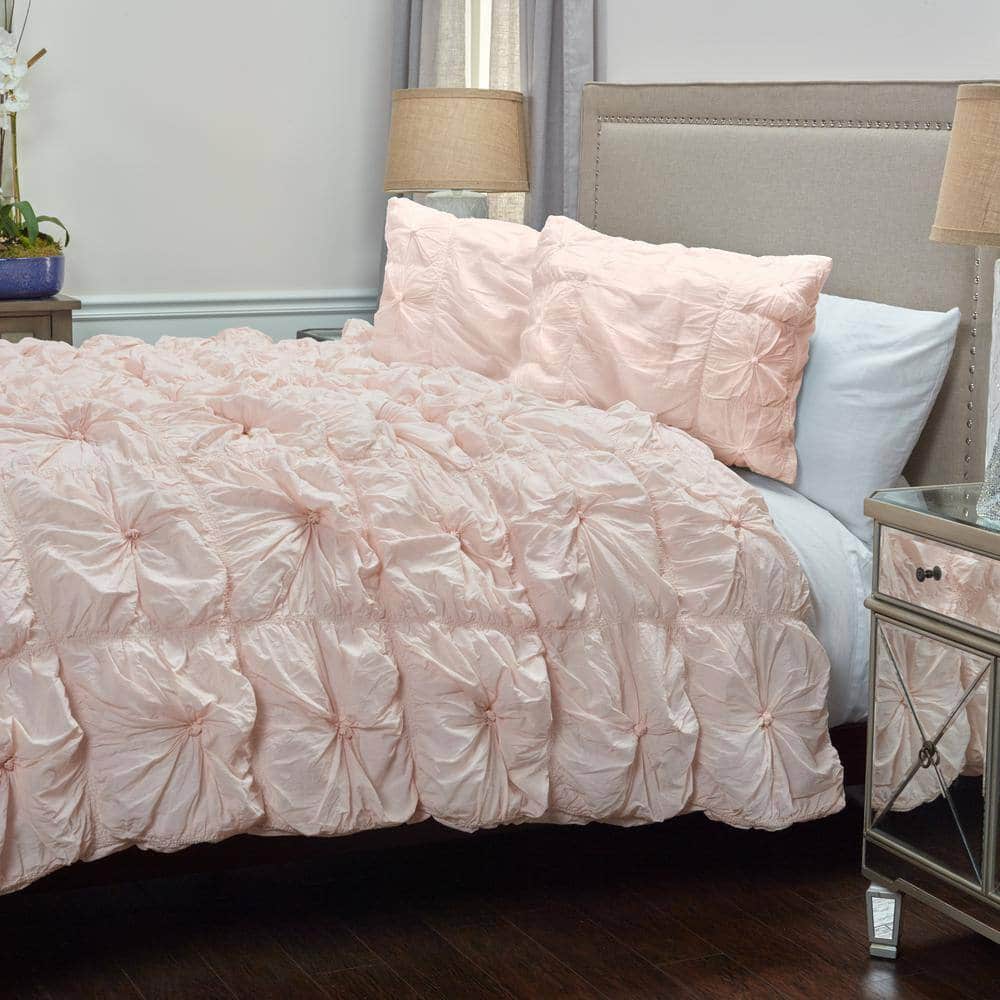 Rizzy Home Pink 2-Piece Pink Twin Comforter Set Rizzy Home Pink 2-Piece Pink Twin Comforter Set - Image 2