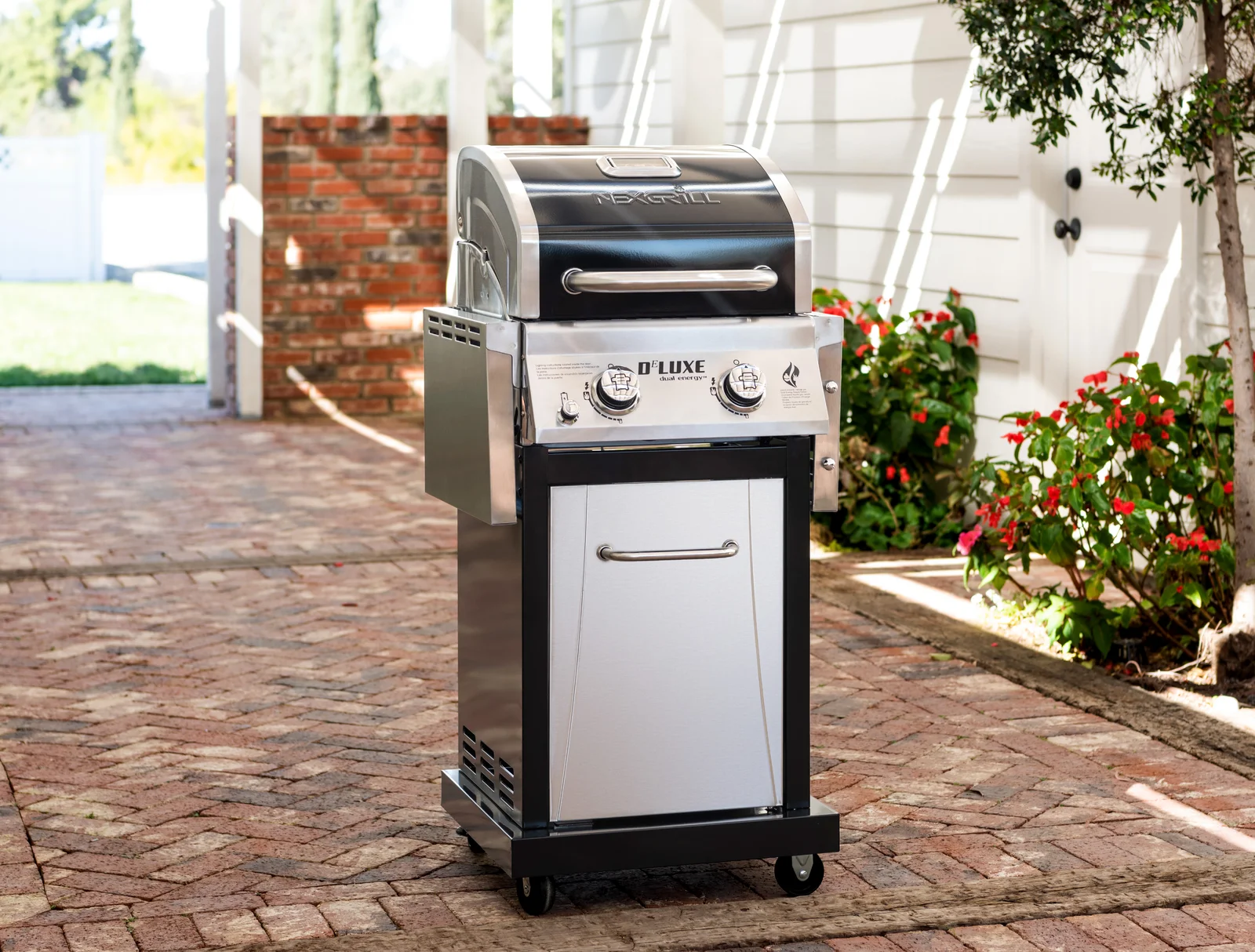 Nexgrill Deluxe 2-Burner Grill: Foldable Side Shelves & 28000 BTUs for Compact Grilling Nexgrill Deluxe 2-Burner Grill: Foldable Side Shelves & 28000 BTUs for Compact Grilling - Image 20