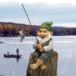 Design Toscano QM2806500 Ziggy, The Fishing Gnome Indoor/Outdoor Garden Sitter Statue, Full Color Finish
