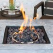 Sunnydaze Decor 30-in W 40000-BTU Black Faux Stone Propane Gas Fire Pit Table