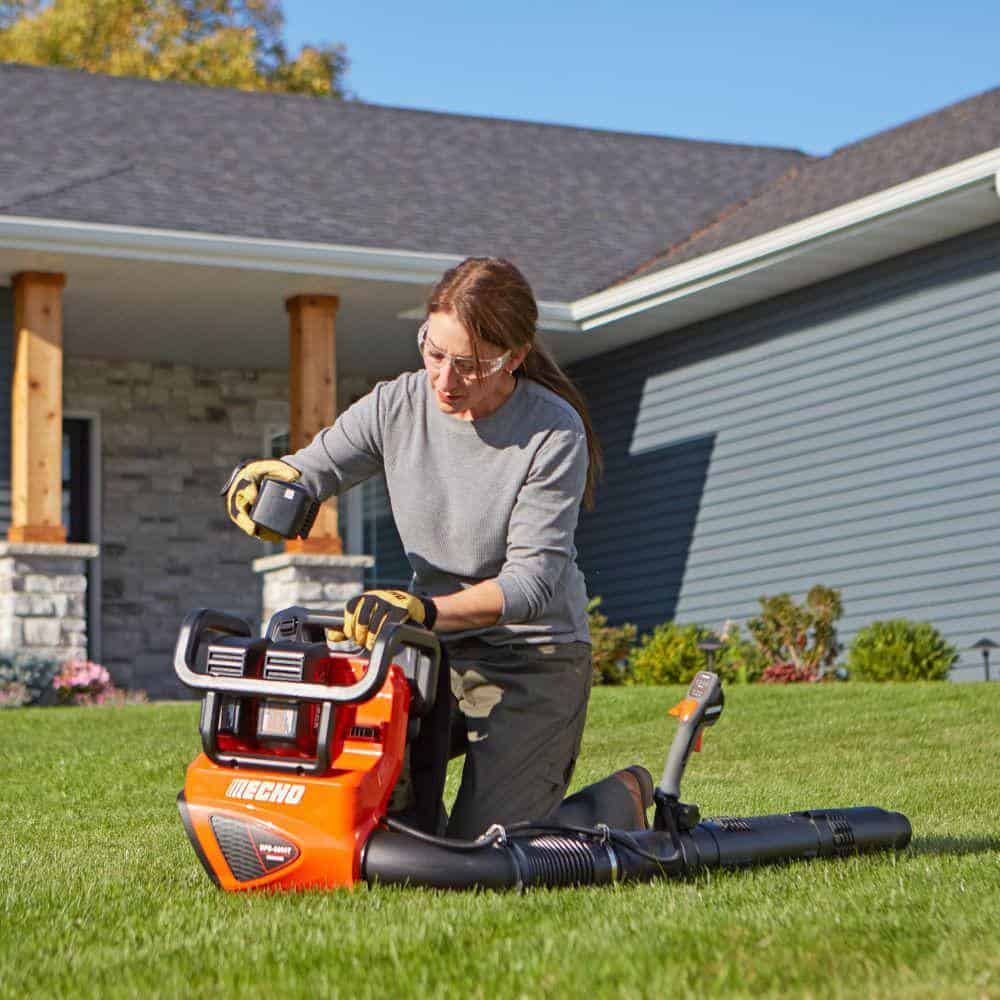 ECHO eFORCE 56V 195 MPH 795 CFM Cordless Battery Backpack Blower w/Tube Throttle & (2) 5.0Ah Batteries & Dual Port Charger ECHO eFORCE 56V 195 MPH 795 CFM Cordless Battery Backpack Blower w/Tube Throttle & (2) 5.0Ah Batteries & Dual Port Charger - Image 14