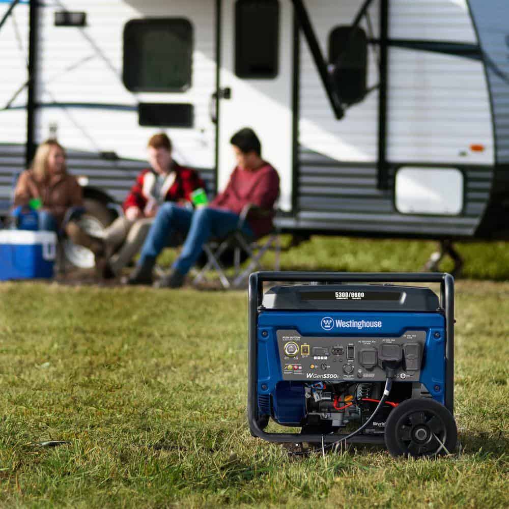 Westinghouse 6,600/5,300-Watt Gas Powered Portable Generator with Remote Electric Start and 30A 120/240V Outlet Westinghouse 6,600/5,300-Watt Gas Powered Portable Generator with Remote Electric Start and 30A 120/240V Outlet - Image 4