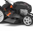 Yard Force Self Propelled Lawn Mower Briggs & Stratton 150cc Gas Engine 22-inch Steel Deck 3-in-1 Mulch