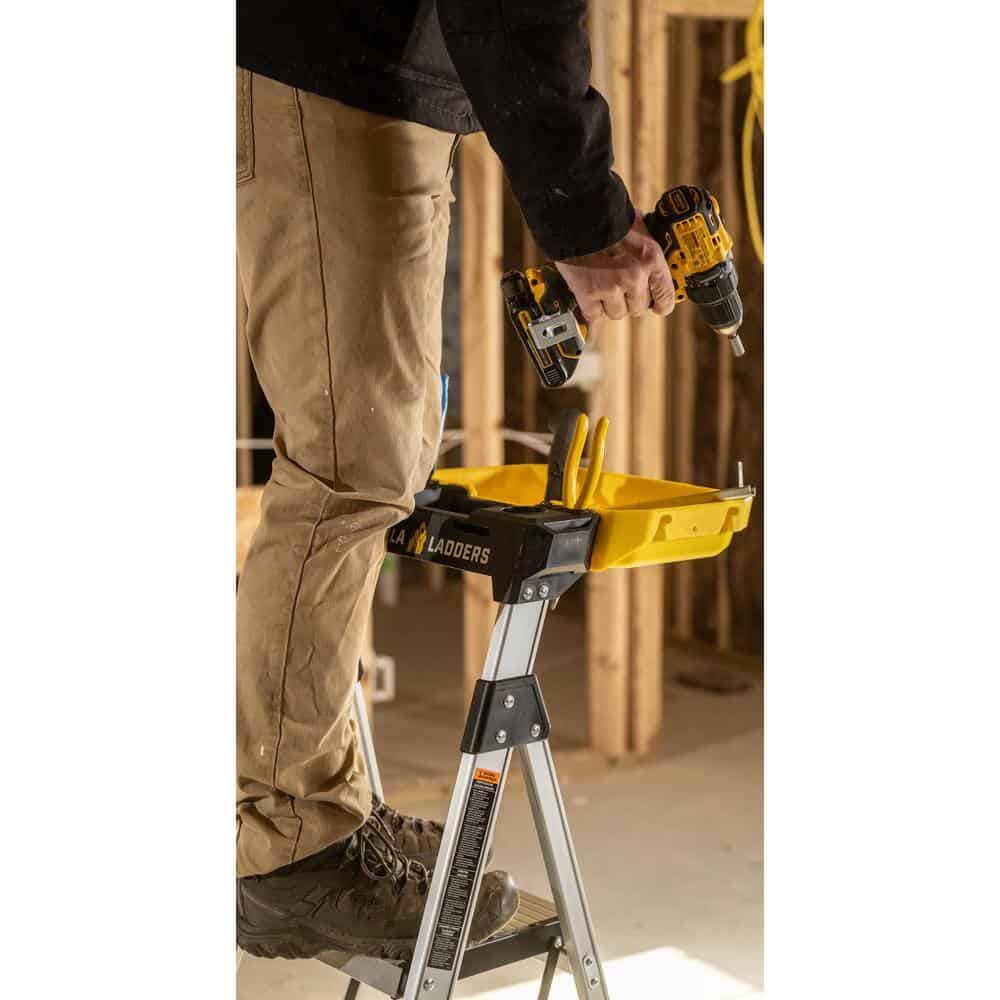 Gorilla Ladders GLA-4XB 4 .5 ft. Aluminum Dual Platform Step Ladder with Project Bucket (9 ft. Reach), 250 lbs. Capacity Type I Duty Rating Gorilla Ladders GLA-4XB 4 .5 ft. Aluminum Dual Platform Step Ladder with Project Bucket (9 ft. Reach), 250 lbs. Capacity Type I Duty Rating - Image 7