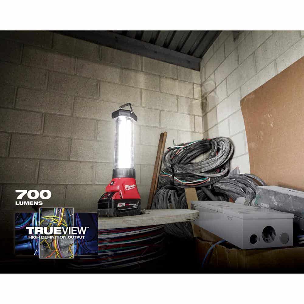 Milwaukee 2363-20 M18 18-Volt Lithium-Ion Cordless 700-Lumen LED Lantern/Trouble Light w/ USB Charging (Tool-Only) Milwaukee 2363-20 M18 18-Volt Lithium-Ion Cordless 700-Lumen LED Lantern/Trouble Light w/ USB Charging (Tool-Only) - Image 5