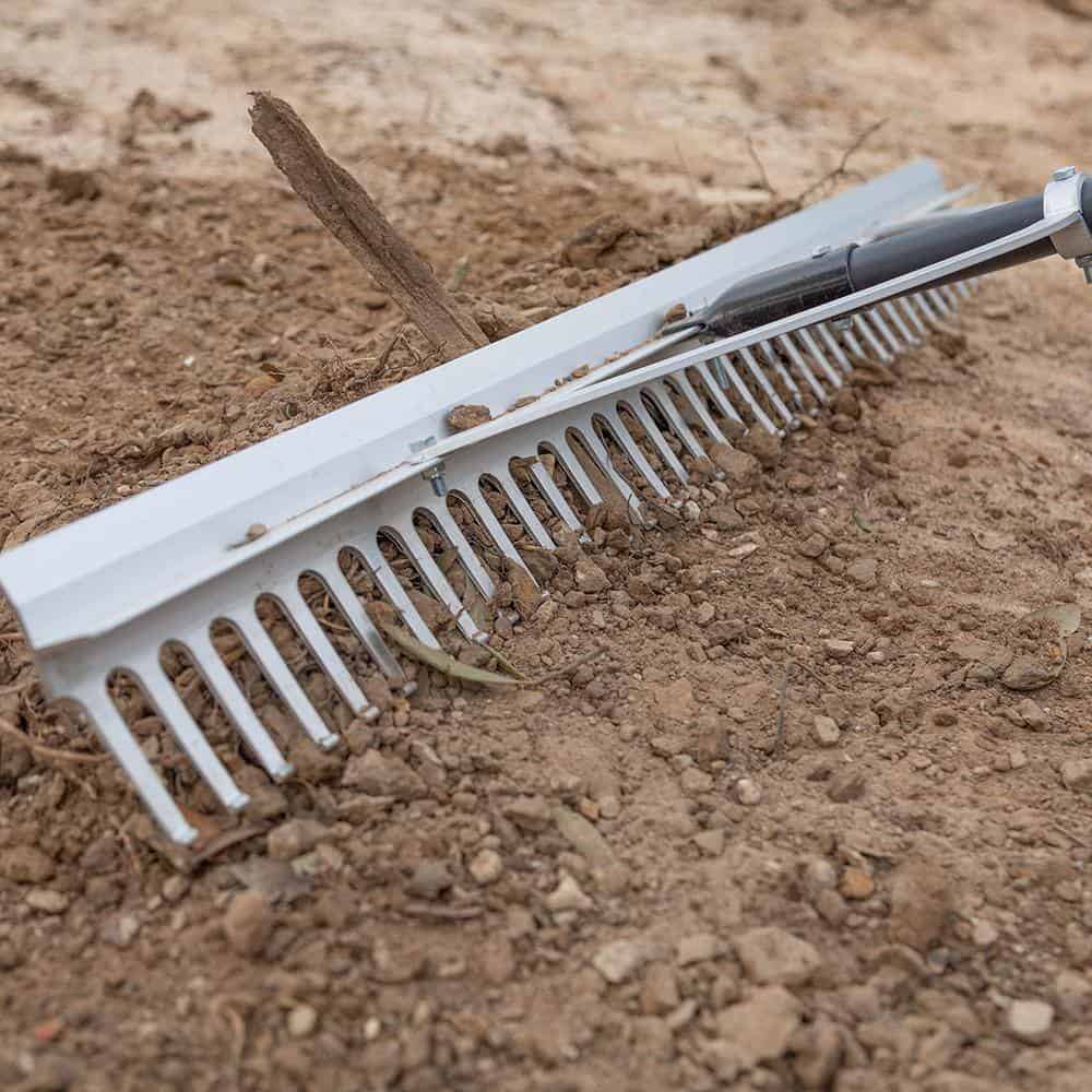 Razor-Back 2916500 36 in. Aluminum Landscape Rake Razor-Back 2916500 36 in. Aluminum Landscape Rake - Image 5