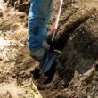 Razor-Back 47115 48 in. Wood Handle Ditching Shovel