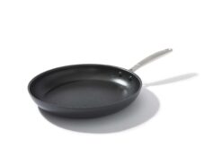 OXO Good Grips Pro Frying Pan Skillet, 12 Inch, Black