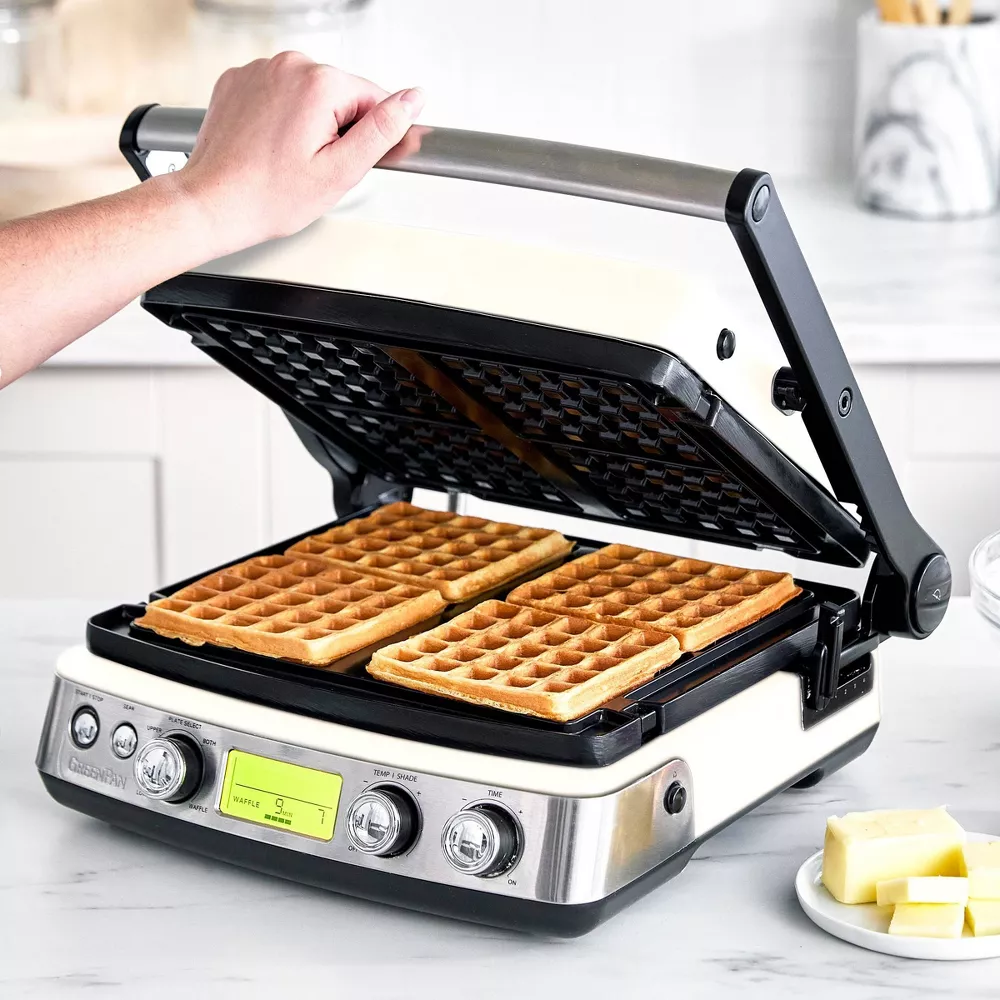 GreenPan Elite Ceramic Nonstick 4-Square Waffle Maker GreenPan Elite Ceramic Nonstick 4-Square Waffle Maker - Image 3