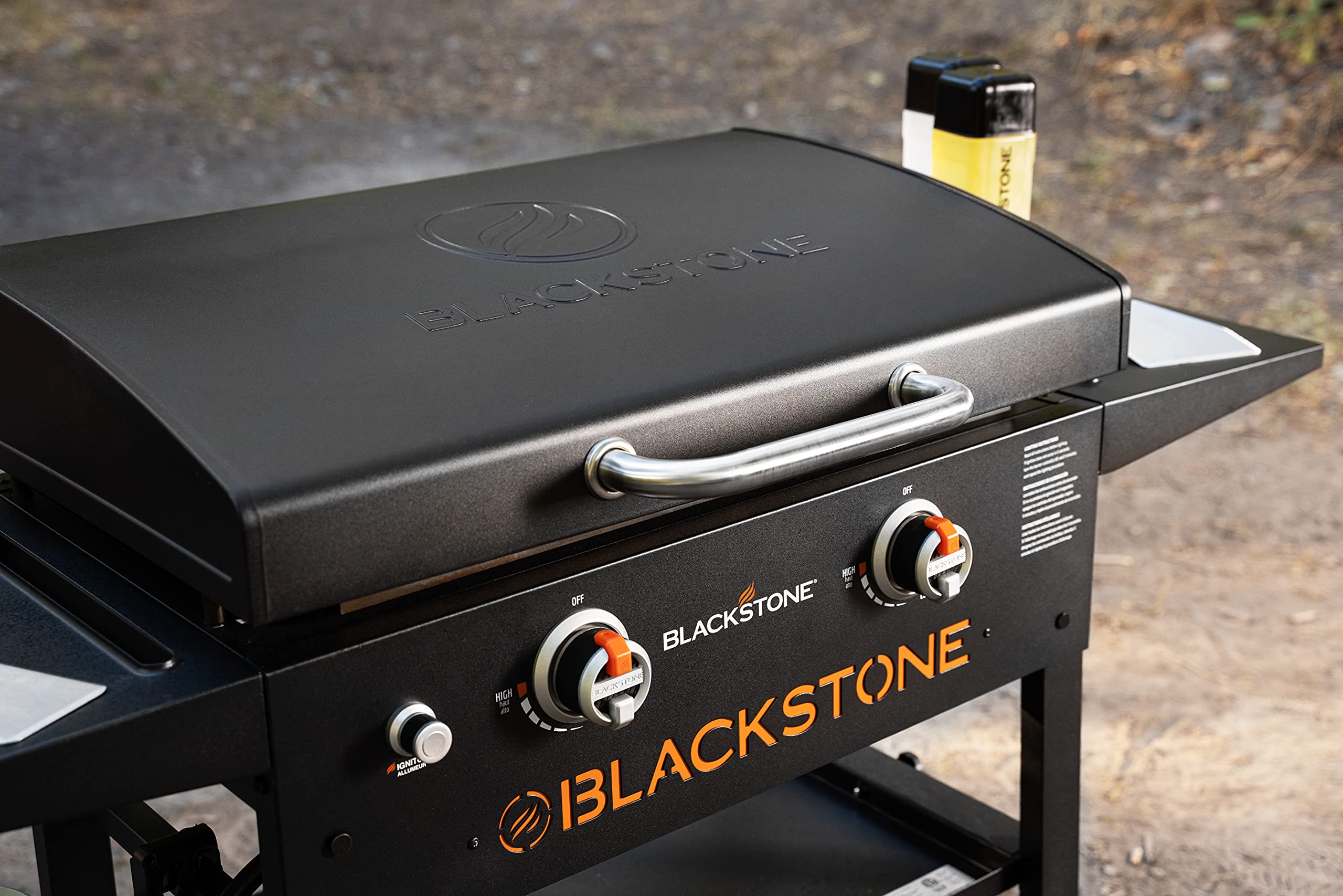 Blackstone 1883 Original 28” Griddle with Integrated Protective Hood and Counter Height Side Shelves, Powder Coated Steel, Black Blackstone 1883 Original 28” Griddle with Integrated Protective Hood and Counter Height Side Shelves, Powder Coated Steel, Black - Image 2