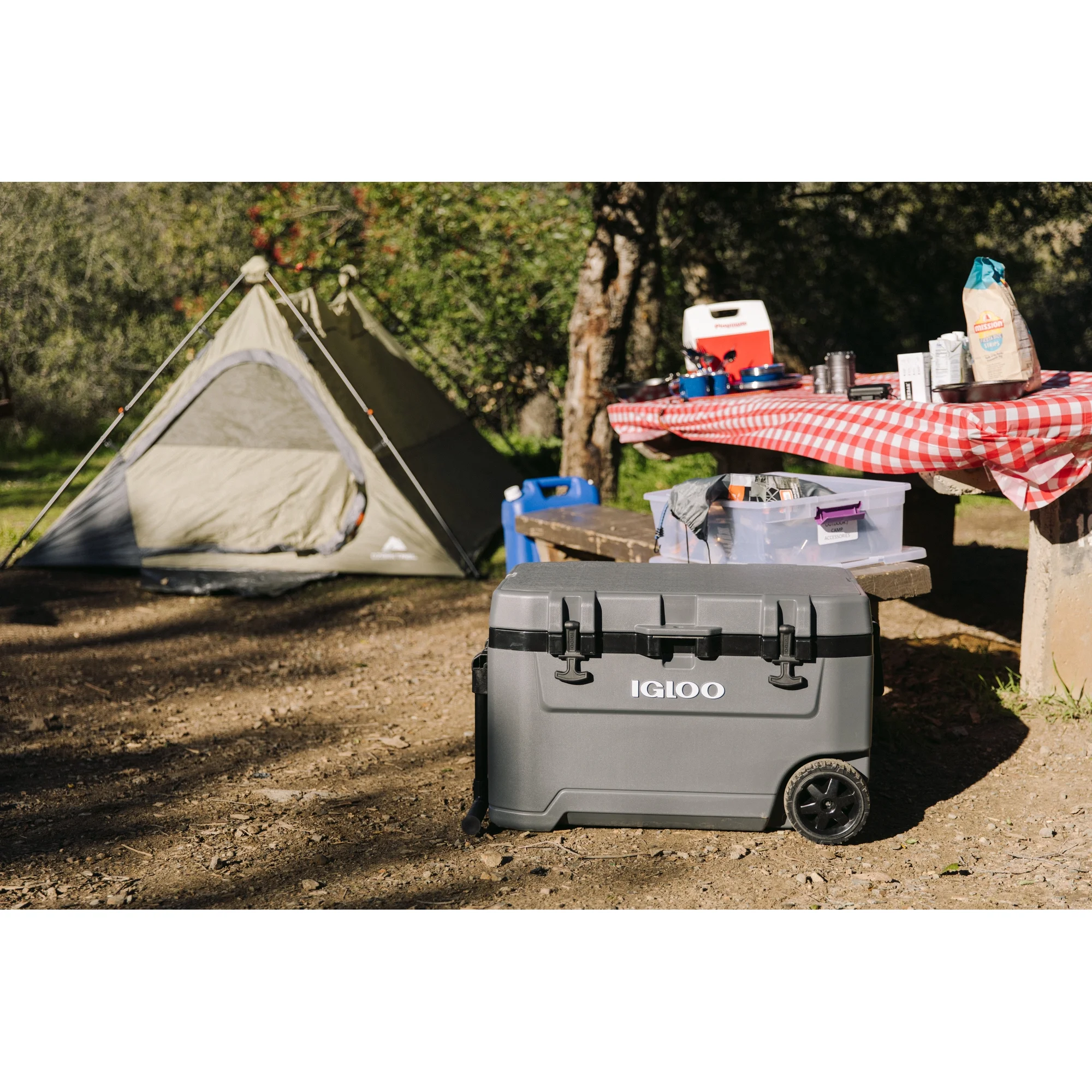 Igloo 72 QT Overland Ice Chest Cooler with Wheels, Gray Igloo 72 QT Overland Ice Chest Cooler with Wheels, Gray - Image 5