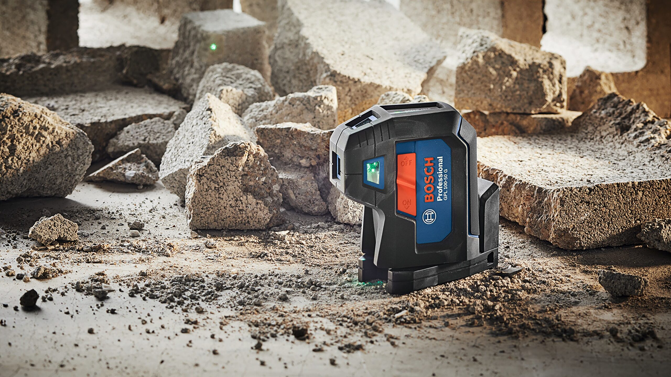 Bosch 125-ft Green Self-Leveling with Plumb Points Laser Level Bosch 125-ft Green Self-Leveling with Plumb Points Laser Level - Image 11