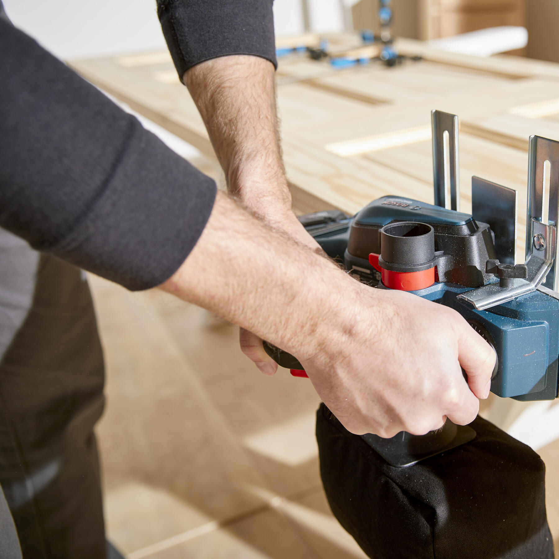 Bosch 3.25-in W 18-volt Handheld Planer Bosch 3.25-in W 18-volt Handheld Planer - Image 7