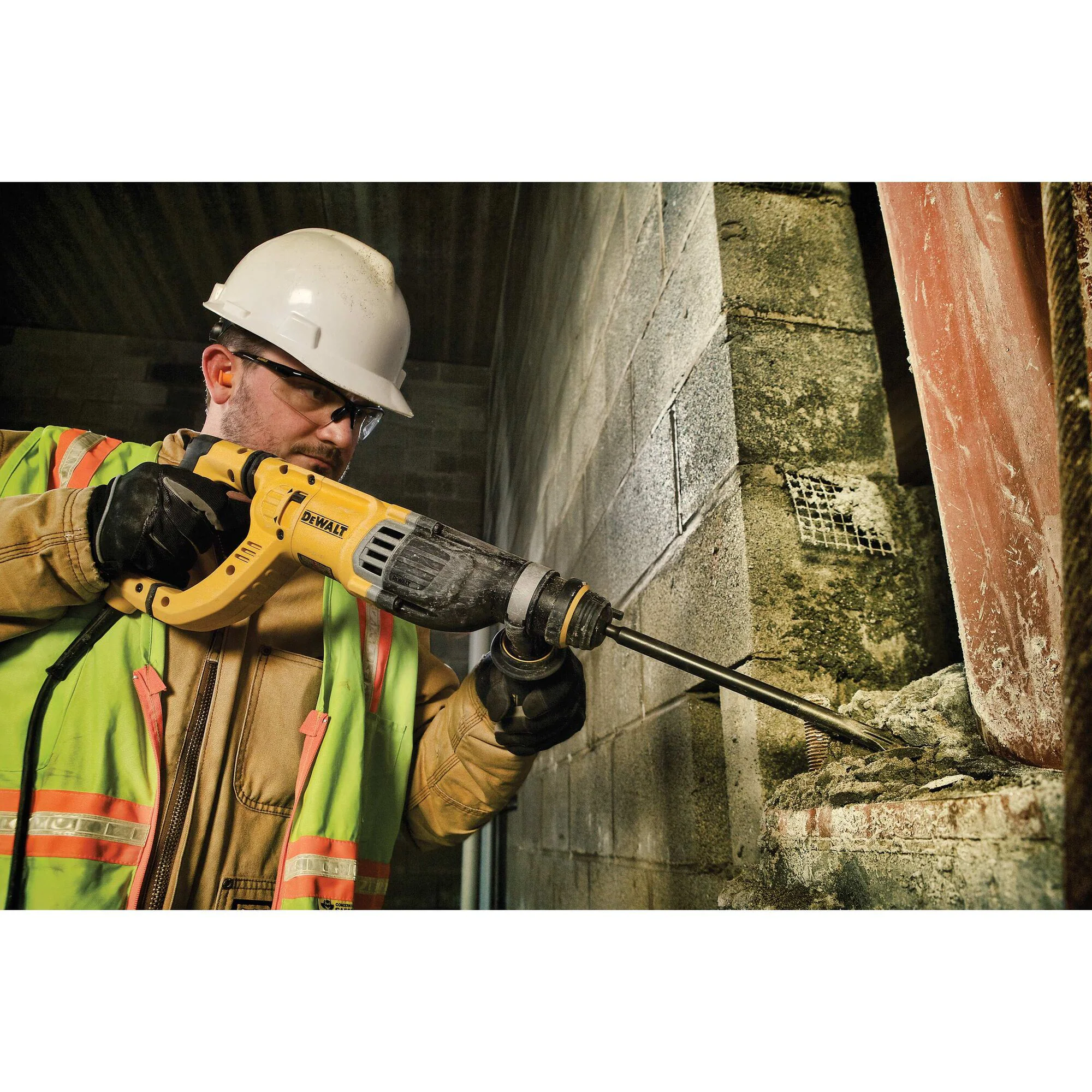 DEWALT 8.5-Amp 1-1/8-in Sds-plus Variable Corded Rotary Hammer Drill DEWALT 8.5-Amp 1-1/8-in Sds-plus Variable Corded Rotary Hammer Drill - Image 3