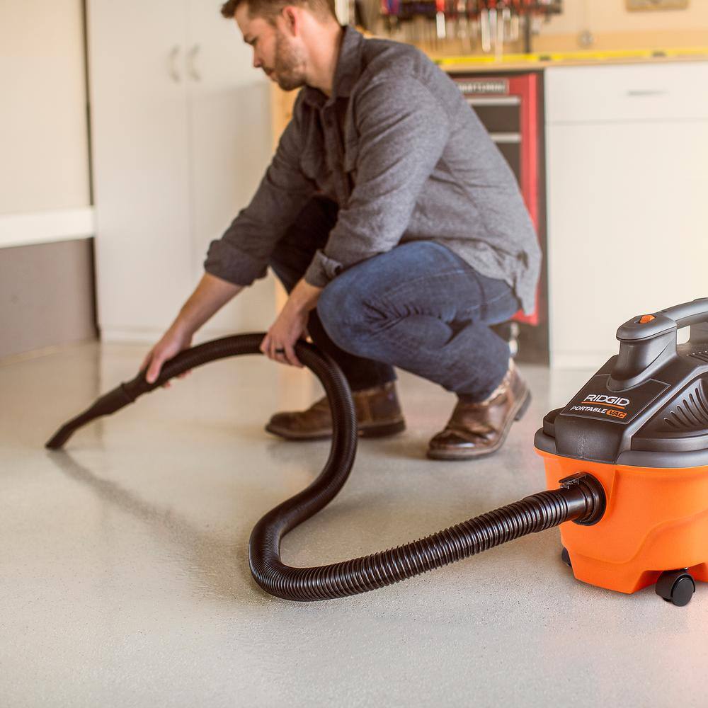 RIDGID WD4070C 4 Gallon 5.0 Peak HP Portable Shop Vac Wet Dry Vacuum with Fine Dust Filter, Hose, Accessories and Car Cleaning Kit RIDGID WD4070C 4 Gallon 5.0 Peak HP Portable Shop Vac Wet Dry Vacuum with Fine Dust Filter, Hose, Accessories and Car Cleaning Kit - Image 5