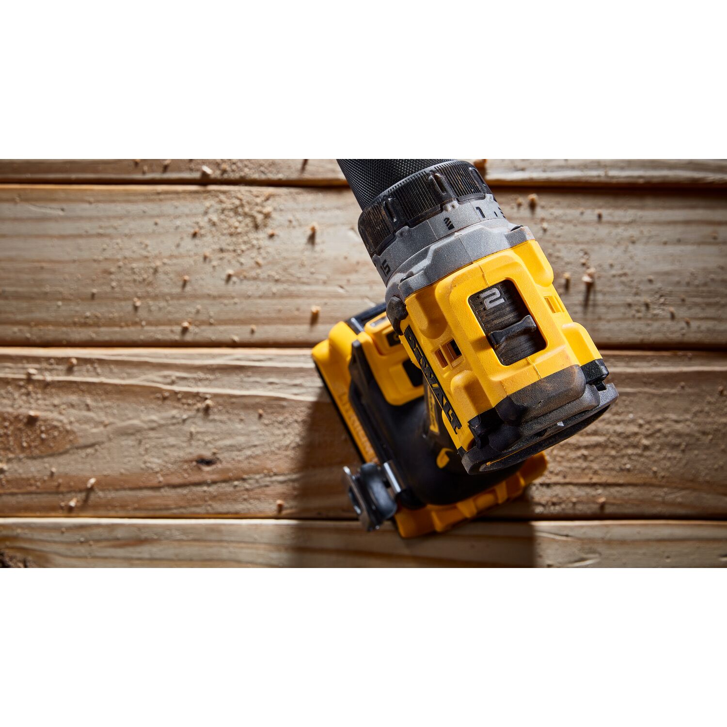 DEWALT XR 20-volt Max 1/2-in Keyless Brushless Cordless Drill (2-Batteries Included, Charger Included and Soft Bag included) DEWALT XR 20-volt Max 1/2-in Keyless Brushless Cordless Drill (2-Batteries Included, Charger Included and Soft Bag included) - Image 3