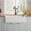 DeerValley Feast Farmhouse apron front 33-Inches x 20-Inches Porcelain Single bowl Kitchen Sink
