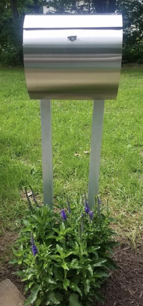 Spira Mailbox Spira Locking Metal Standard Mailbox Stainless steel Spira Mailbox Spira Locking Metal Standard Mailbox Stainless steel - Image 4