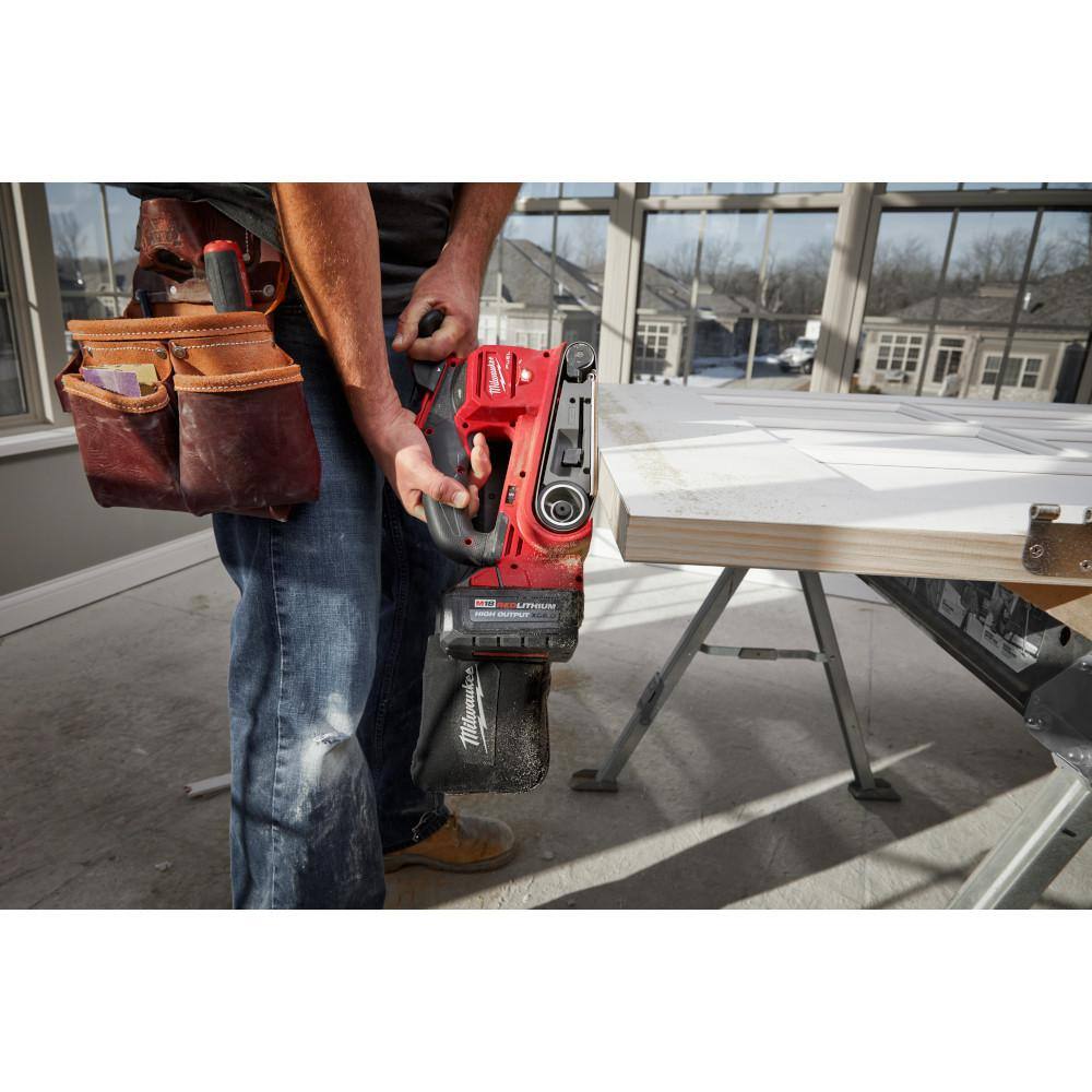 Milwaukee M18 FUEL 18-Volt Lithium-Ion Cordless Belt Sander (Tool-Only) 2832-20 Milwaukee M18 FUEL 18-Volt Lithium-Ion Cordless Belt Sander (Tool-Only) 2832-20