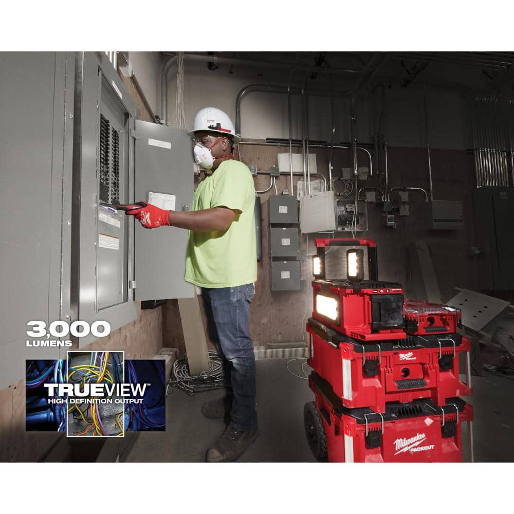 Milwaukee M18 18-Volt Lithium-Ion Cordless PACKOUT 3000 Lumens LED Light with Built-In Charger 2357-20 Milwaukee M18 18-Volt Lithium-Ion Cordless PACKOUT 3000 Lumens LED Light with Built-In Charger 2357-20
