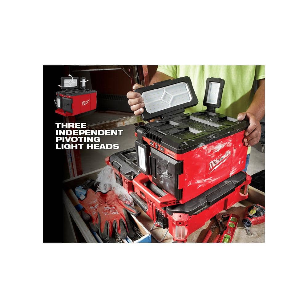 Milwaukee M18 18-Volt Lithium-Ion Cordless PACKOUT 3000 Lumens LED Light with Built-In Charger 2357-20 Milwaukee M18 18-Volt Lithium-Ion Cordless PACKOUT 3000 Lumens LED Light with Built-In Charger 2357-20