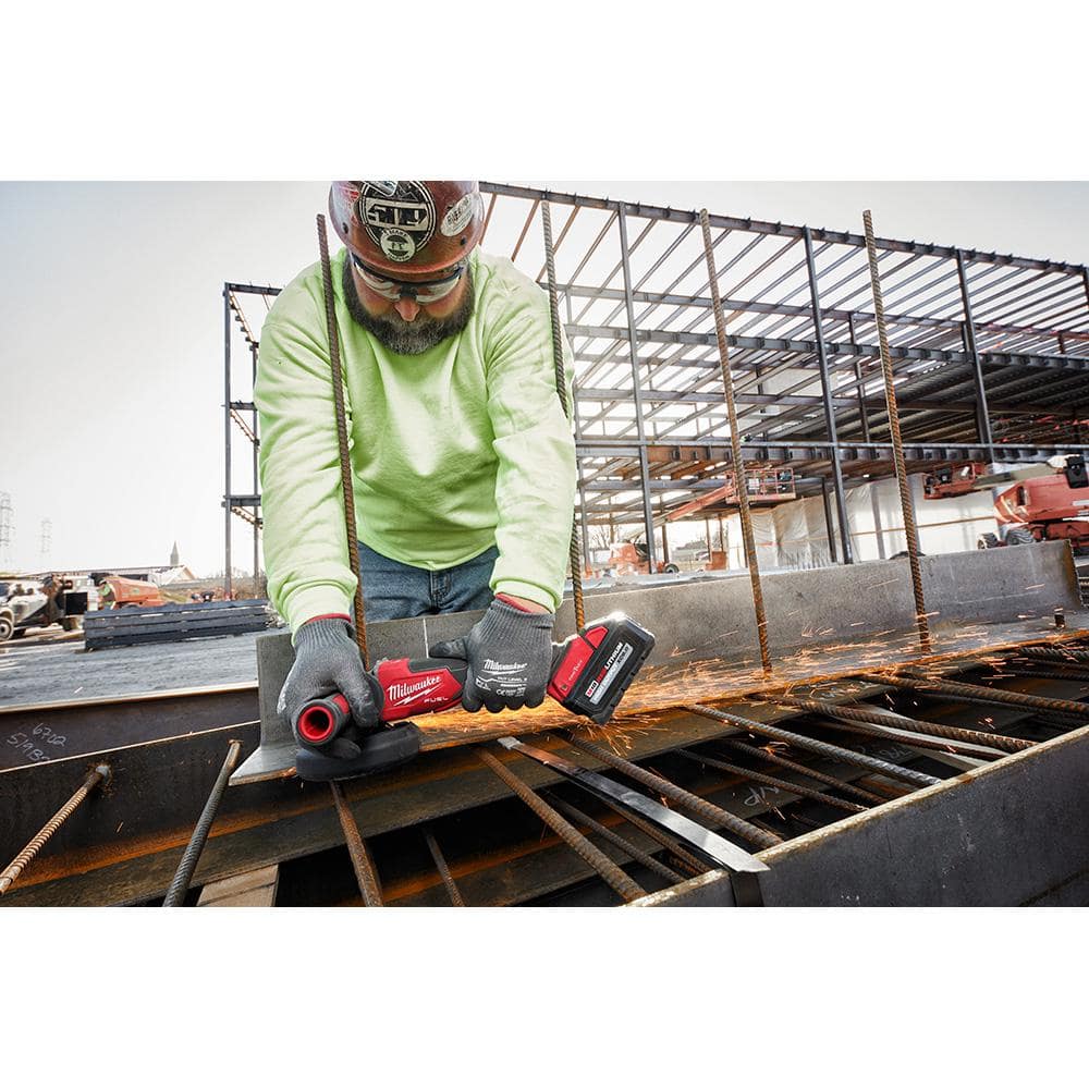 Milwaukee M18 FUEL 18V Lithium-Ion Brushless Cordless 4-1/2 in./5 in. Braking Grinder With Paddle Switch (Tool-Only) 2882-20 Milwaukee M18 FUEL 18V Lithium-Ion Brushless Cordless 4-1/2 in./5 in. Braking Grinder With Paddle Switch (Tool-Only) 2882-20