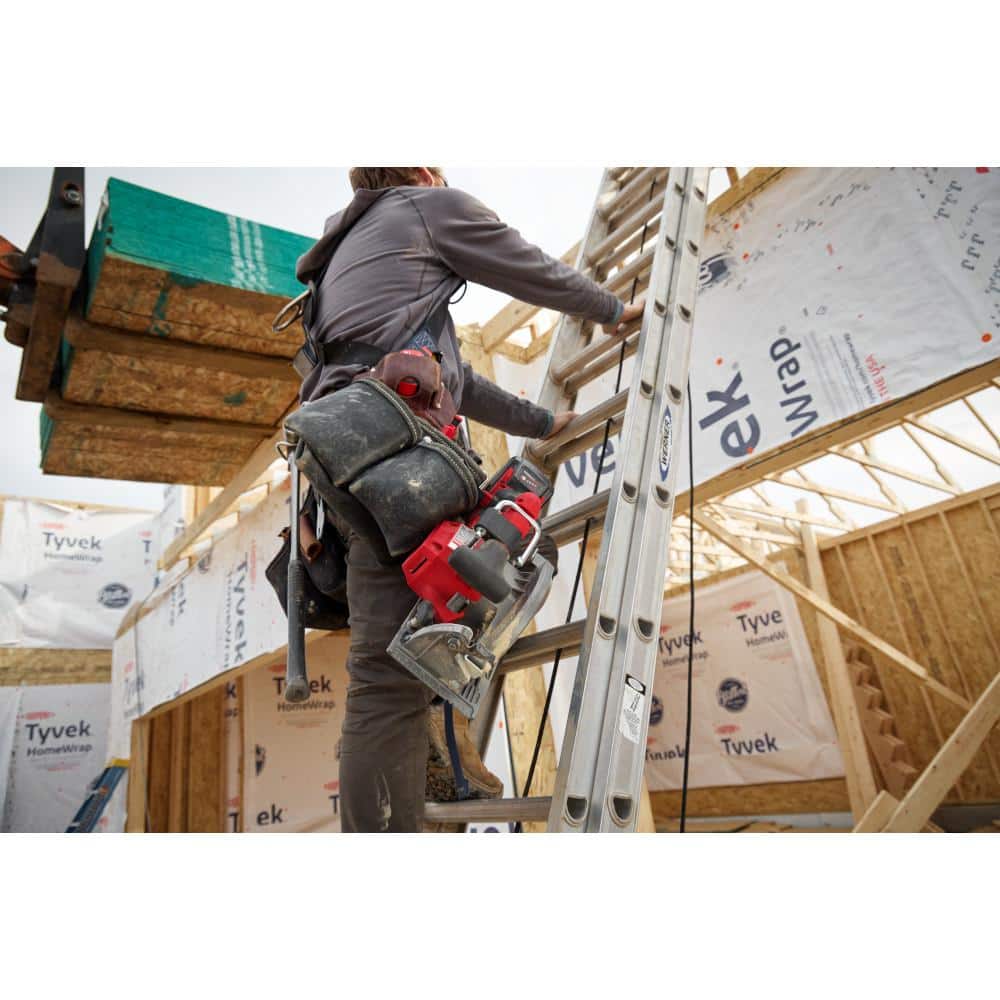 Milwaukee M18 FUEL 18V Lithium-Ion Brushless Cordless 6-1/2 in. Circular Saw (Tool-Only) 2833-20 Milwaukee M18 FUEL 18V Lithium-Ion Brushless Cordless 6-1/2 in. Circular Saw (Tool-Only) 2833-20