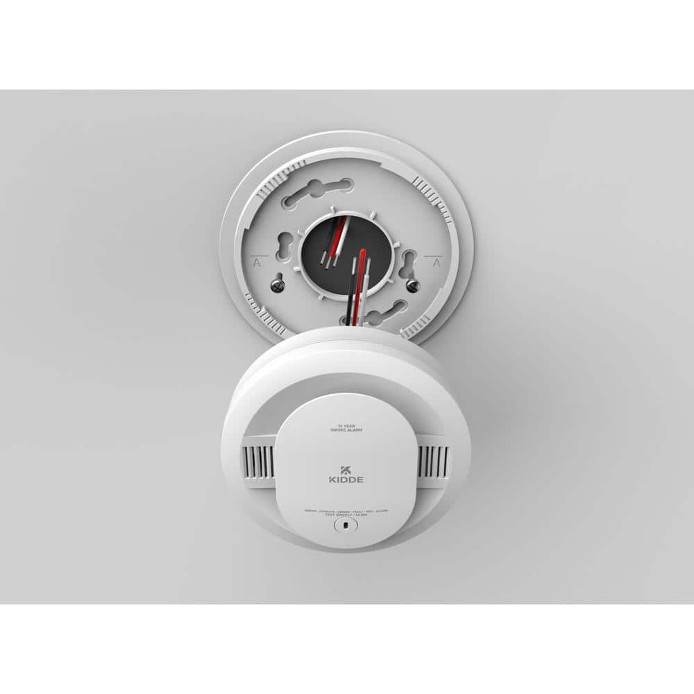 Kidde Hardwired Smoke Detector with 10-Year Battery Backup, Voice Alerts, Interconnectable and LED Warning Lights 21033154 Kidde Hardwired Smoke Detector with 10-Year Battery Backup, Voice Alerts, Interconnectable and LED Warning Lights 21033154 21033154