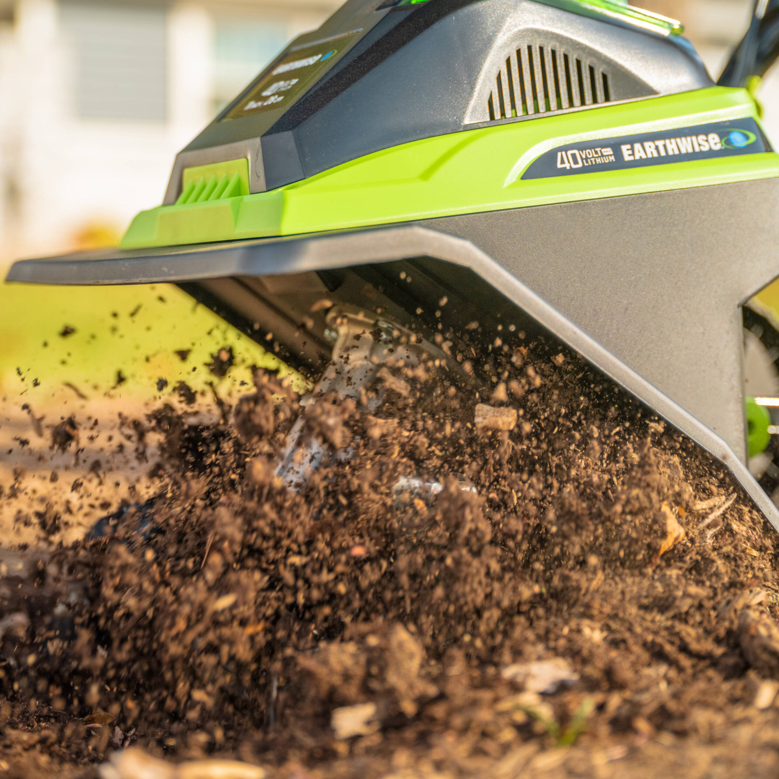 Earthwise 40 Forward-rotating Cordless Electric Cultivator ( Charger Included ) Earthwise 40 Forward-rotating Cordless Electric Cultivator ( Charger Included )