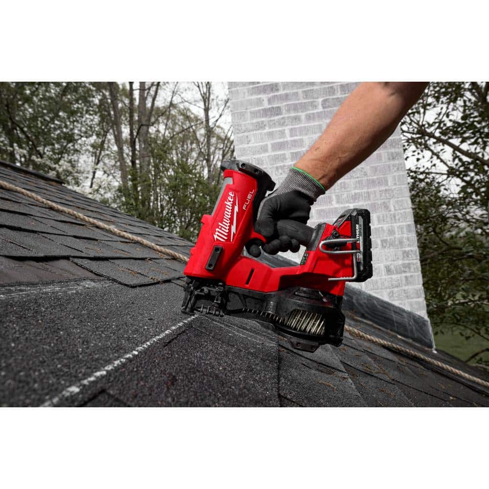 Milwaukee M18 FUEL 18-Volt Lithium-Ion Brushless Cordless Coil Roofing Nailer (Tool Only) 2909-20 Milwaukee M18 FUEL 18-Volt Lithium-Ion Brushless Cordless Coil Roofing Nailer (Tool Only) 2909-20